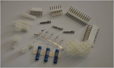 connector and terminal